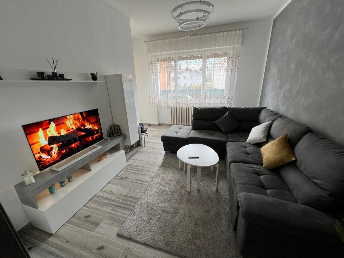 Casa Di Afi, Perfect For 4 - Kitchen - Parking - Netflix Apartment Arona Exterior photo
